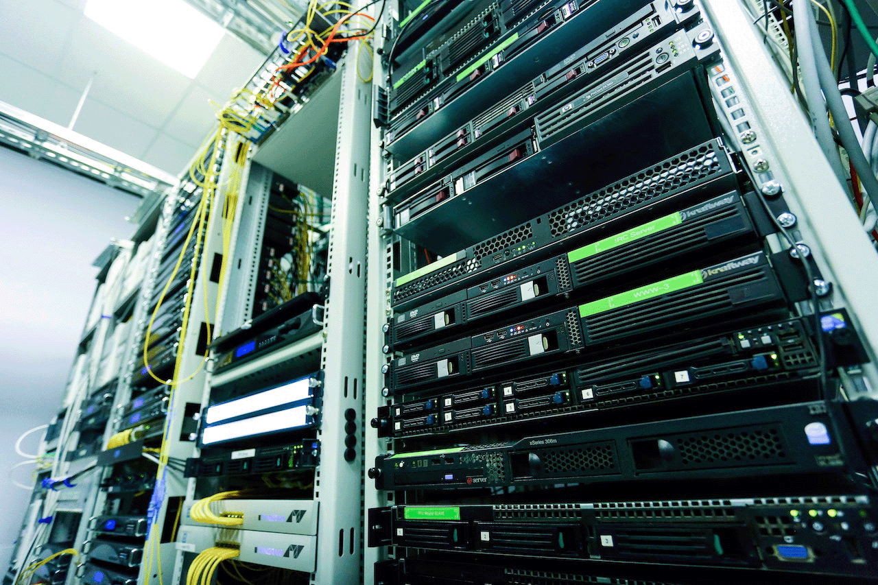 Server rack in server ruimte